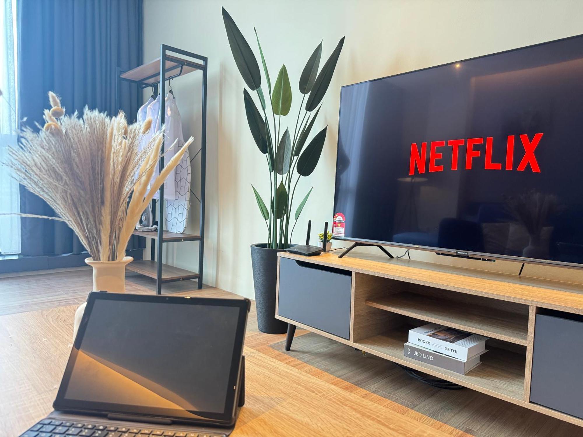 The Tinto Netflix Screen & Sleep - Bangsar South Mid Valley 吉隆坡 外观 照片